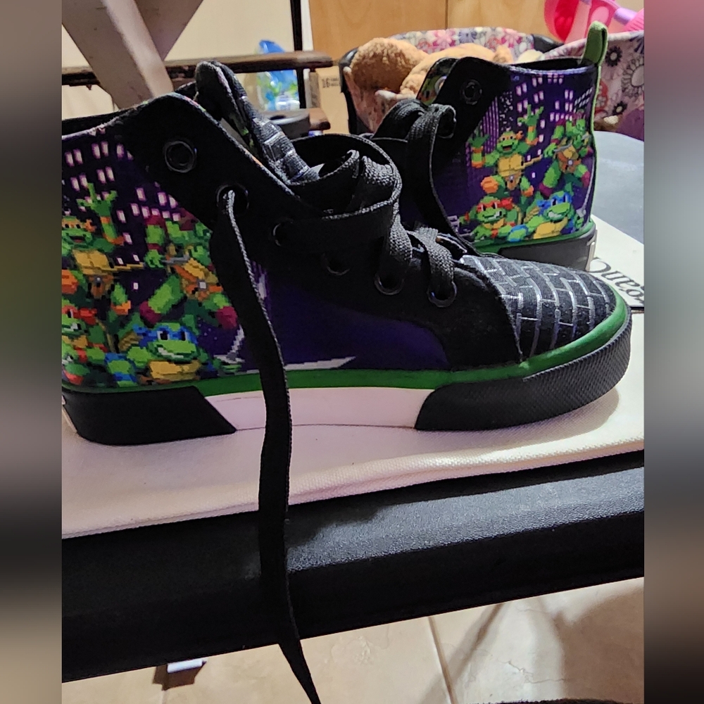 Cute ninja turtle shoes for boys